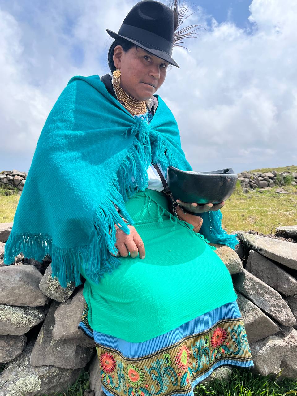 Mujer con vestimenta tradicional Kayambi